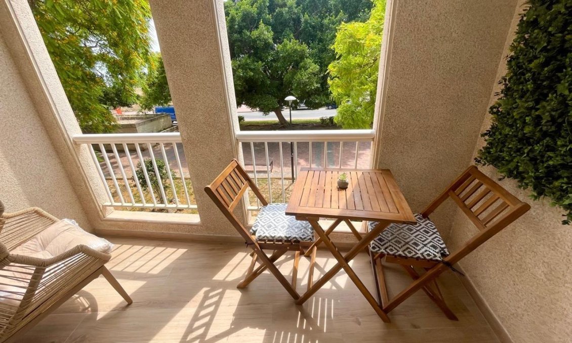 Wiederverkauf - Wohnung -
Torrevieja - Acequion