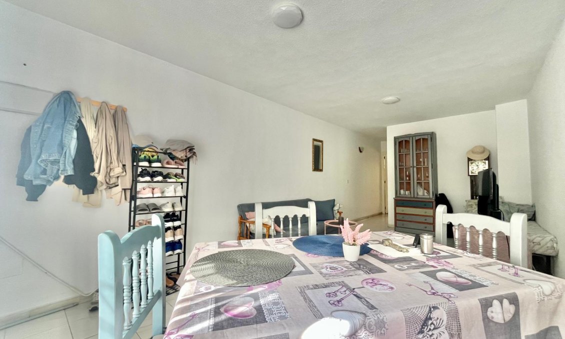 Segunda mano - Apartamento -
Torrevieja - Playa de los Locos