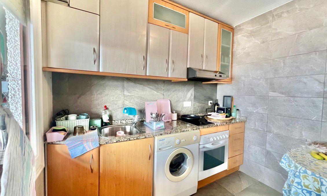 Segunda mano - Apartamento -
Torrevieja - Playa de los Locos