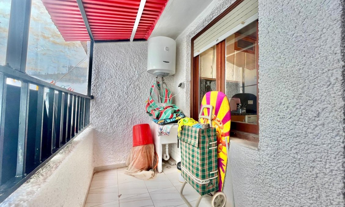 Segunda mano - Apartamento -
Torrevieja - Playa de los Locos