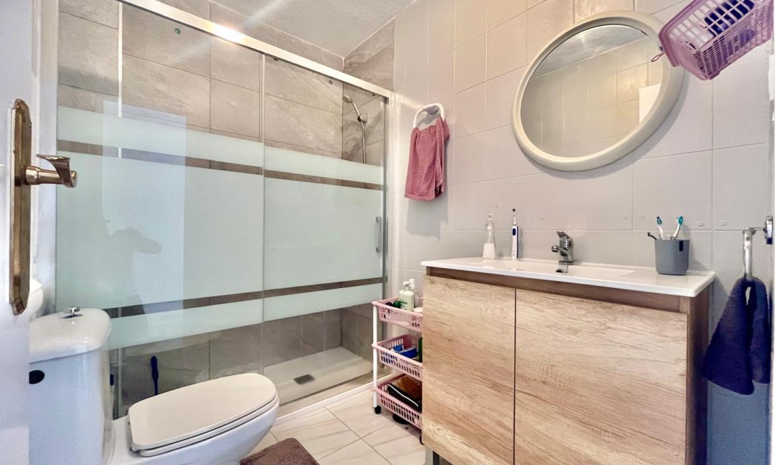 Segunda mano - Apartamento -
Torrevieja - Playa de los Locos
