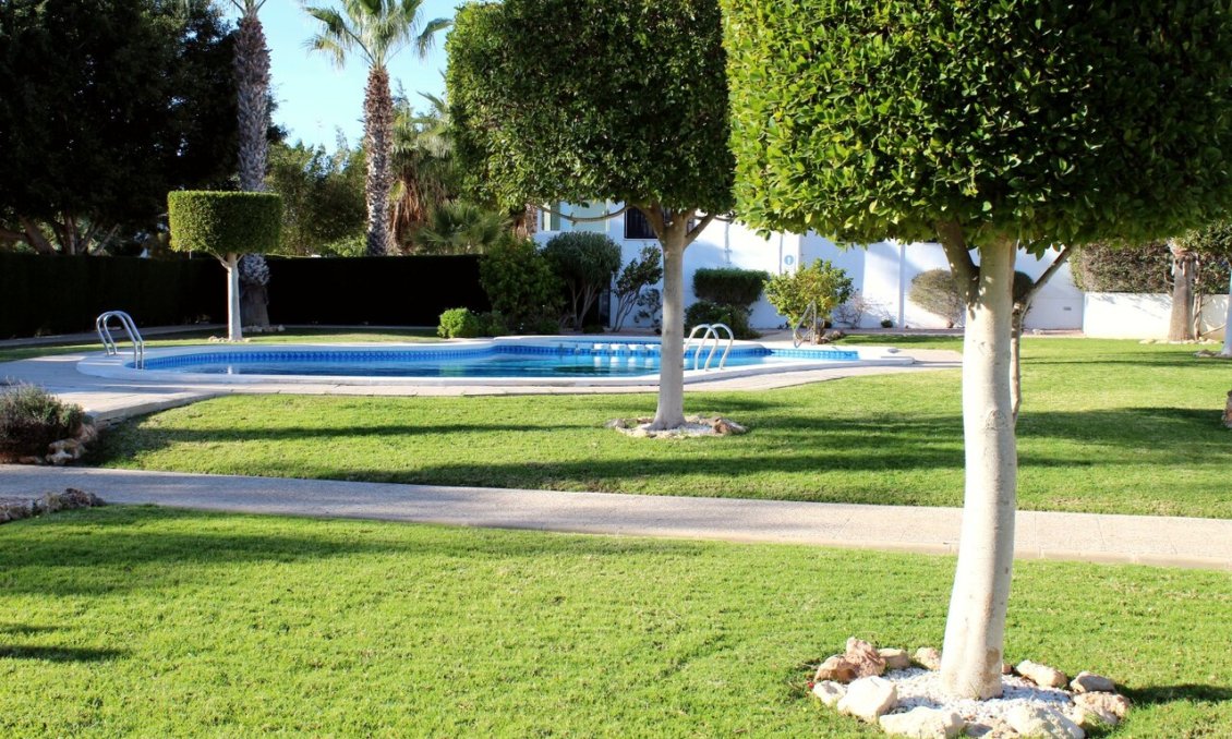 Segunda mano - Apartamento -
Villamartin - Costa Blanca