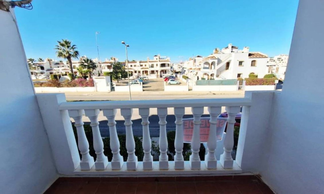 Segunda mano - Apartamento -
Villamartin - Costa Blanca