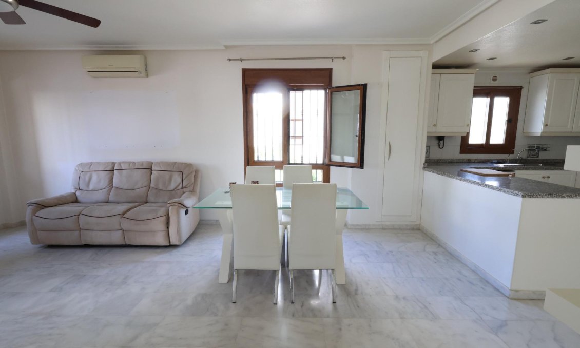 Segunda mano - Apartamento -
Orihuela Costa - Costa Blanca