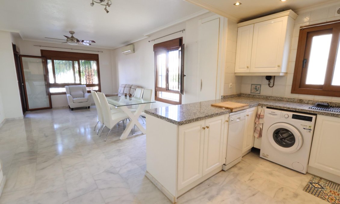 Segunda mano - Apartamento -
Orihuela Costa - Costa Blanca