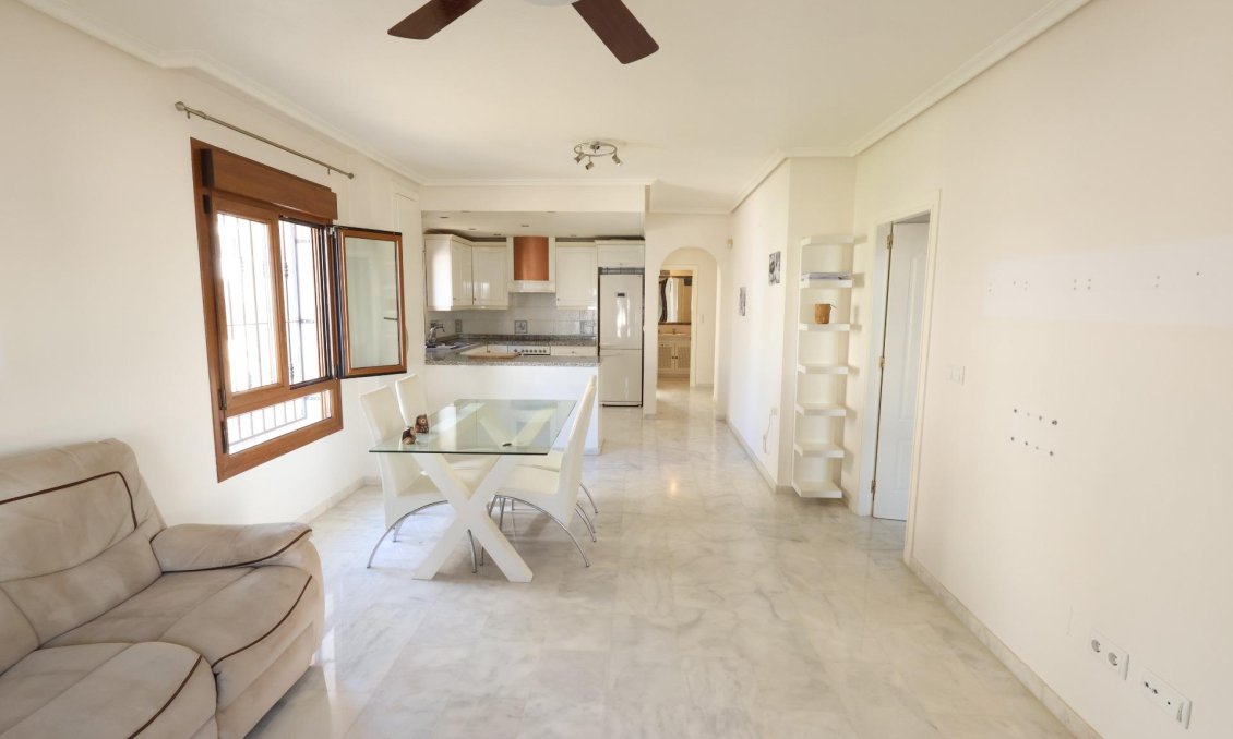 Segunda mano - Apartamento -
Orihuela Costa - Costa Blanca