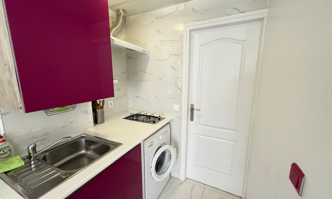 Használt Ingatlanok - Apartman -
Torrevieja - Playa del Cura