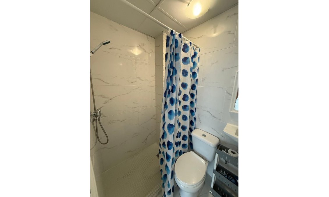 Használt Ingatlanok - Apartman -
Torrevieja - Playa del Cura