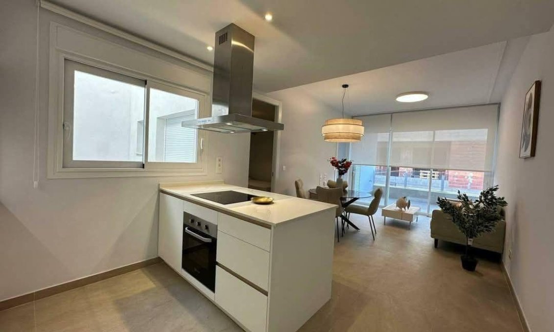 Segunda mano - Apartamento -
Torrevieja - Playa de los Locos