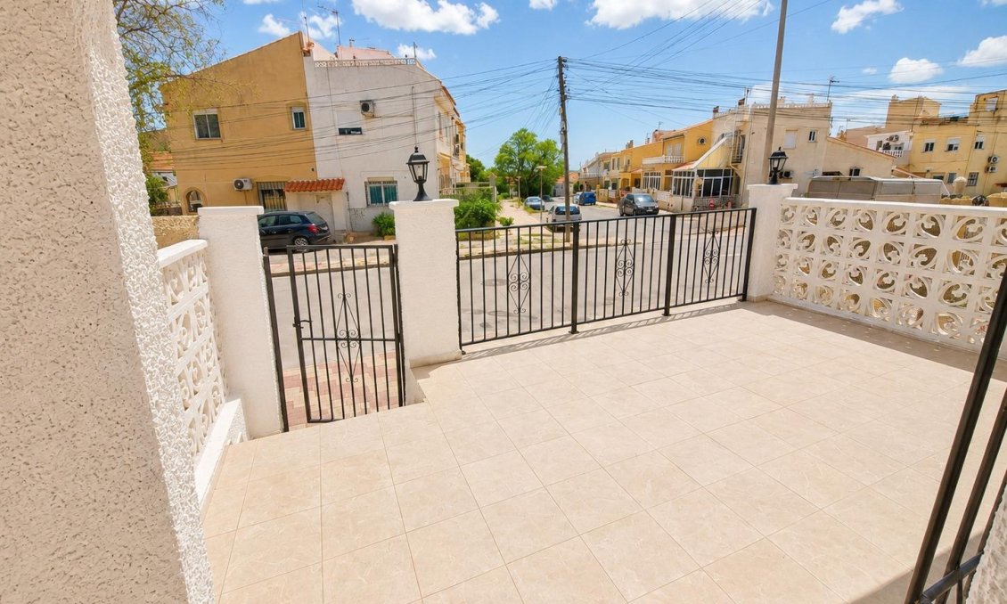 Segunda mano - Adosado -
San Fulgencio - La Marina