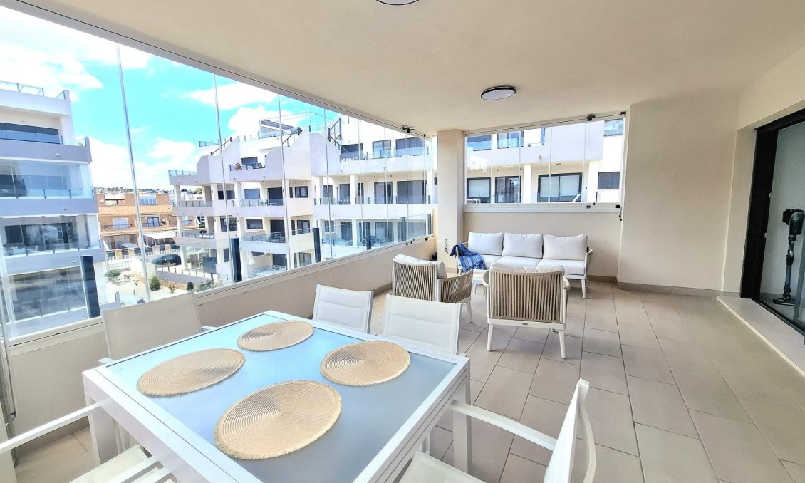 Segunda mano - Apartamento -
Orihuela Costa - Villamartín