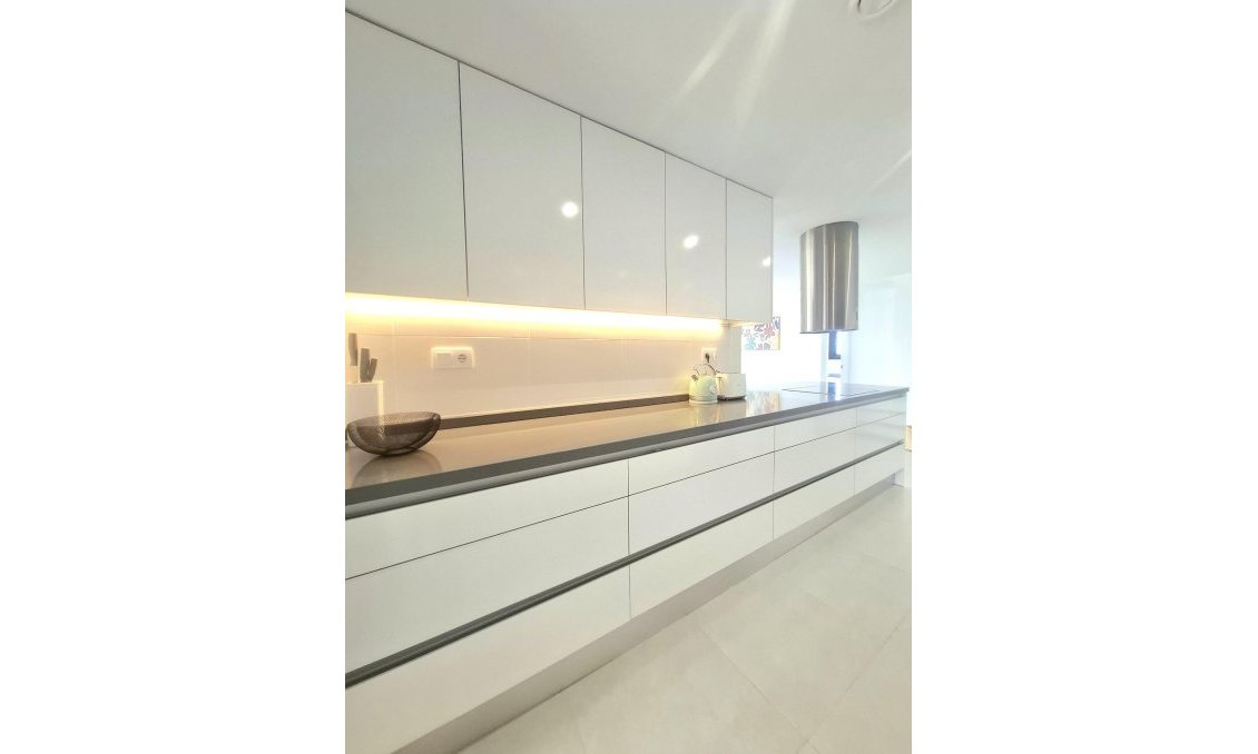 Segunda mano - Apartamento -
Orihuela Costa - Villamartín