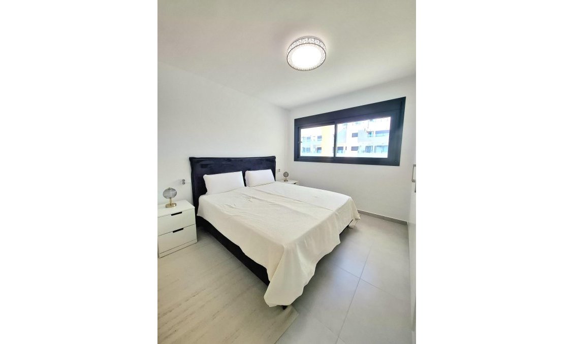 Segunda mano - Apartamento -
Orihuela Costa - Villamartín