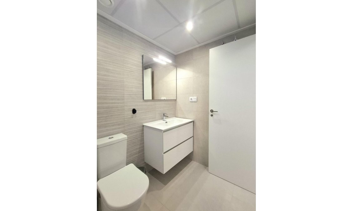 Segunda mano - Apartamento -
Orihuela Costa - Villamartín