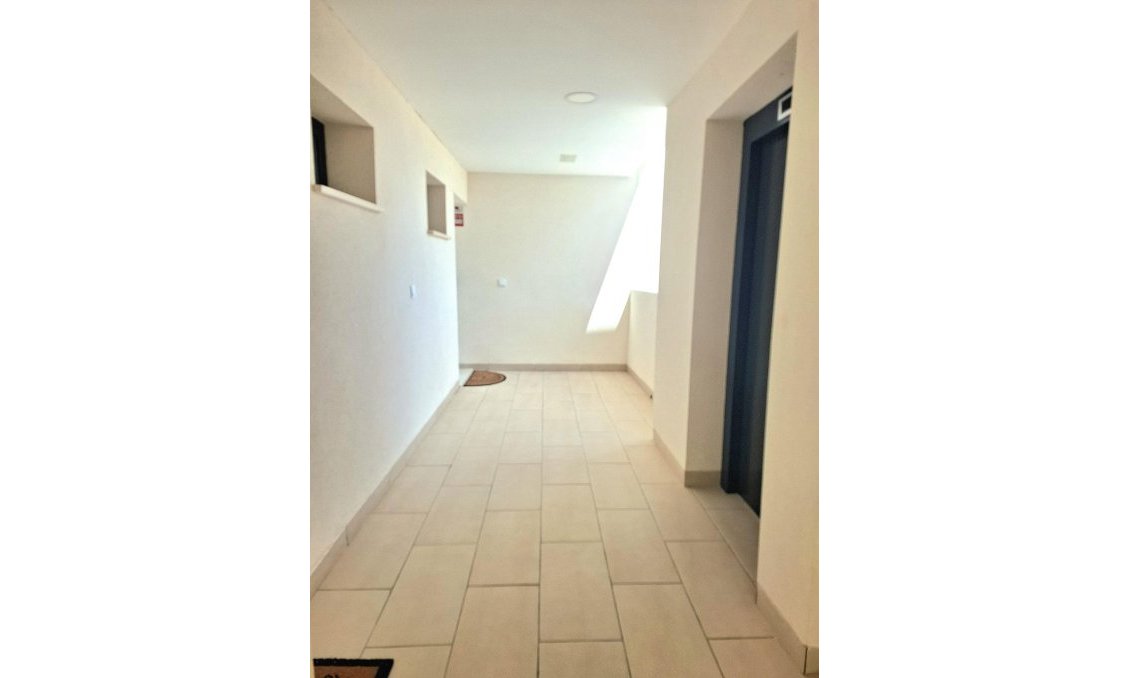 Segunda mano - Apartamento -
Orihuela Costa - Villamartín