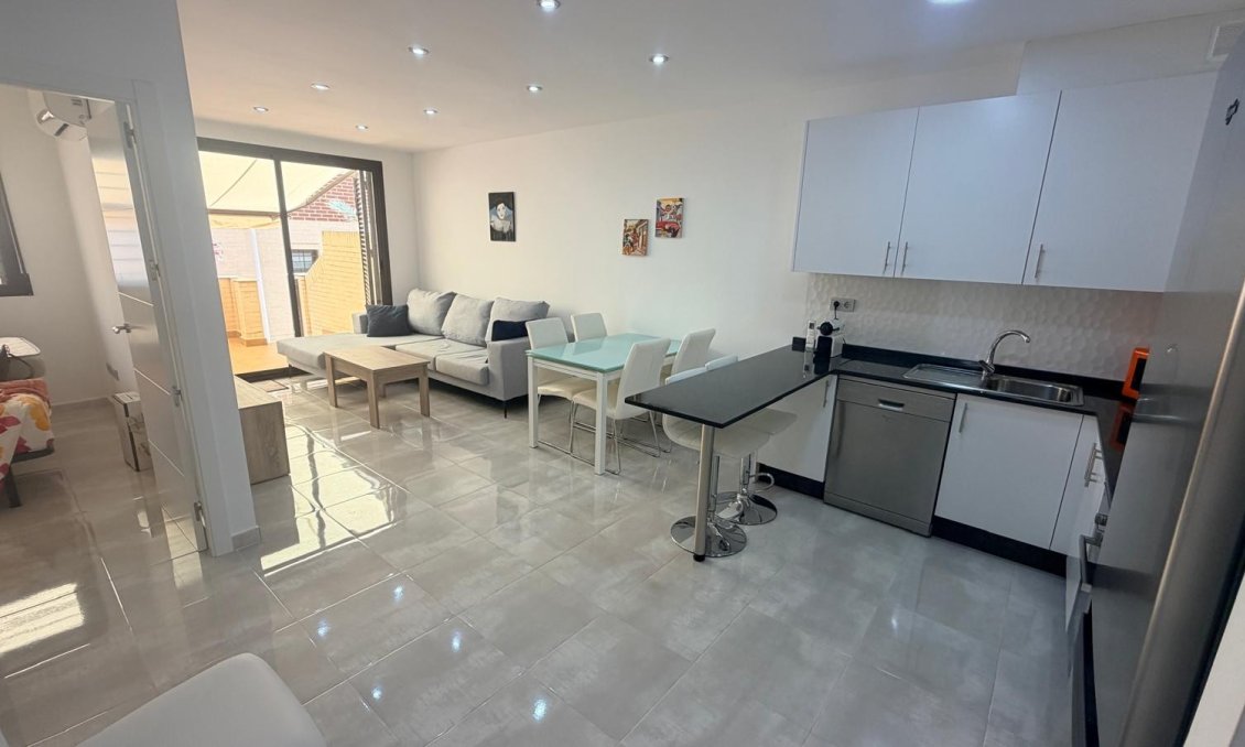 Revente - Appartement -
Orihuela Costa - Costa Blanca