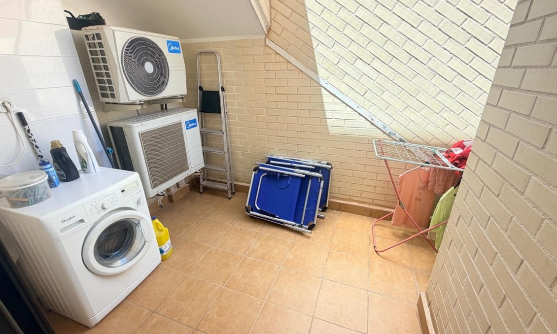 Revente - Appartement -
Orihuela Costa - Costa Blanca