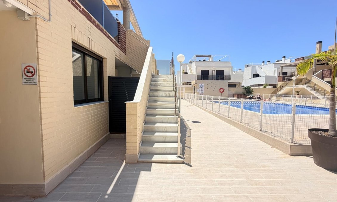 Revente - Appartement -
Orihuela Costa - Costa Blanca
