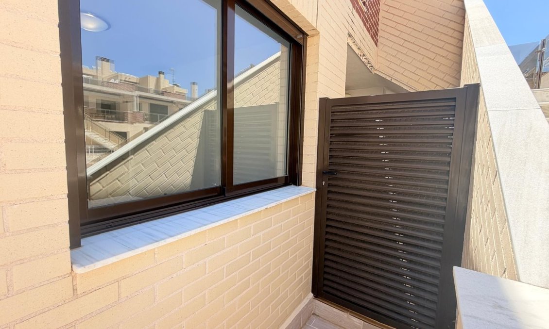 Revente - Appartement -
Orihuela Costa - Costa Blanca