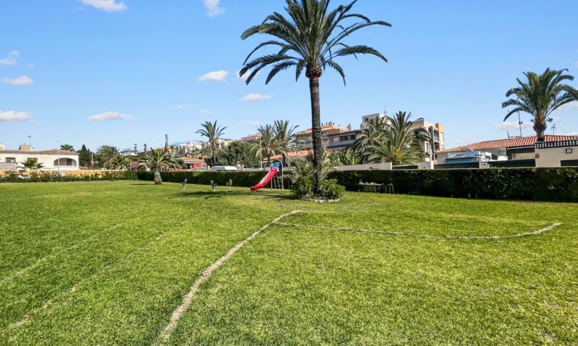 Revente - Appartement -
Orihuela Costa - Costa Blanca