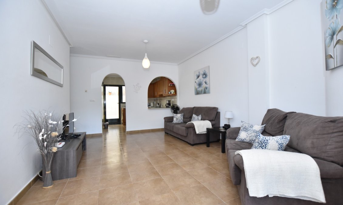 Resale - Apartment -
Daya Vieja - Costa Blanca