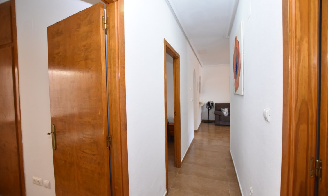Resale - Apartment -
Daya Vieja - Costa Blanca