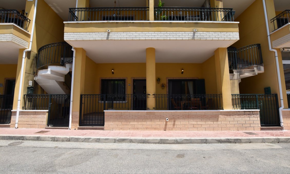 Resale - Apartment -
Daya Vieja - Costa Blanca
