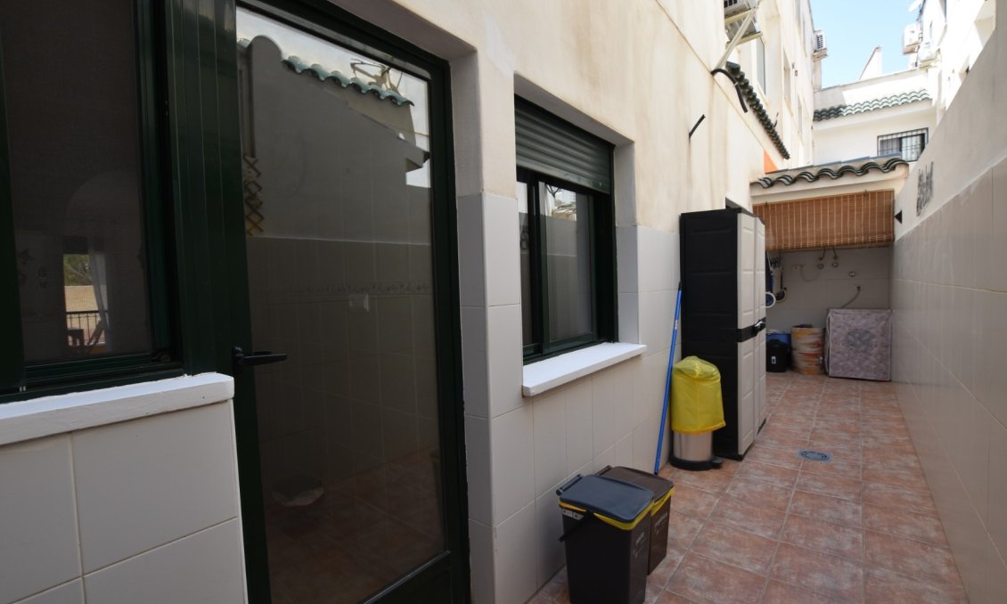 Resale - Apartment -
Daya Vieja - Costa Blanca