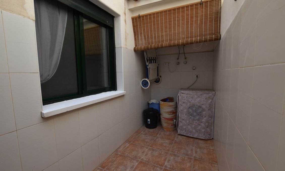 Resale - Apartment -
Daya Vieja - Costa Blanca