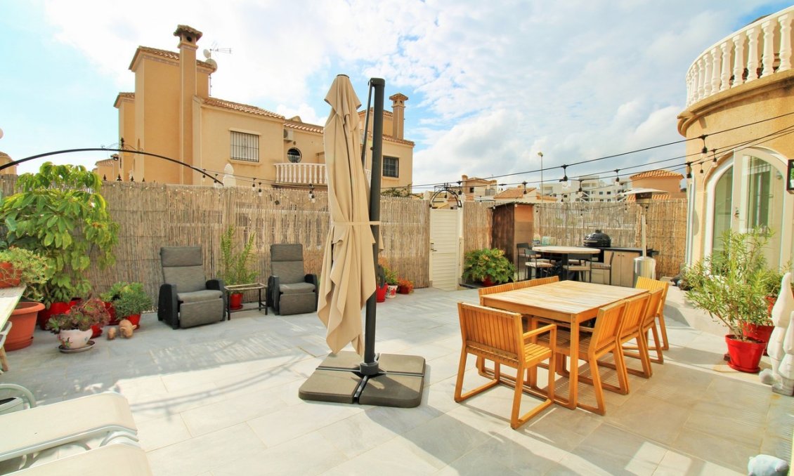 Segunda mano - Adosado -
Villamartin - Costa Blanca