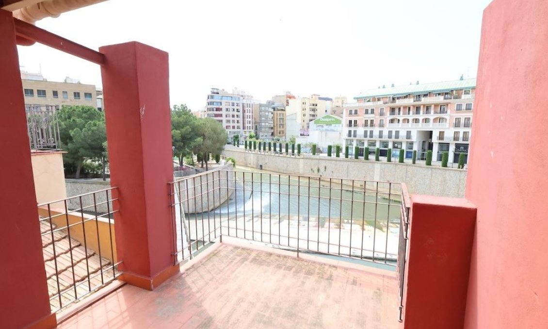 Segunda mano - Villa -
Orihuela - Inland