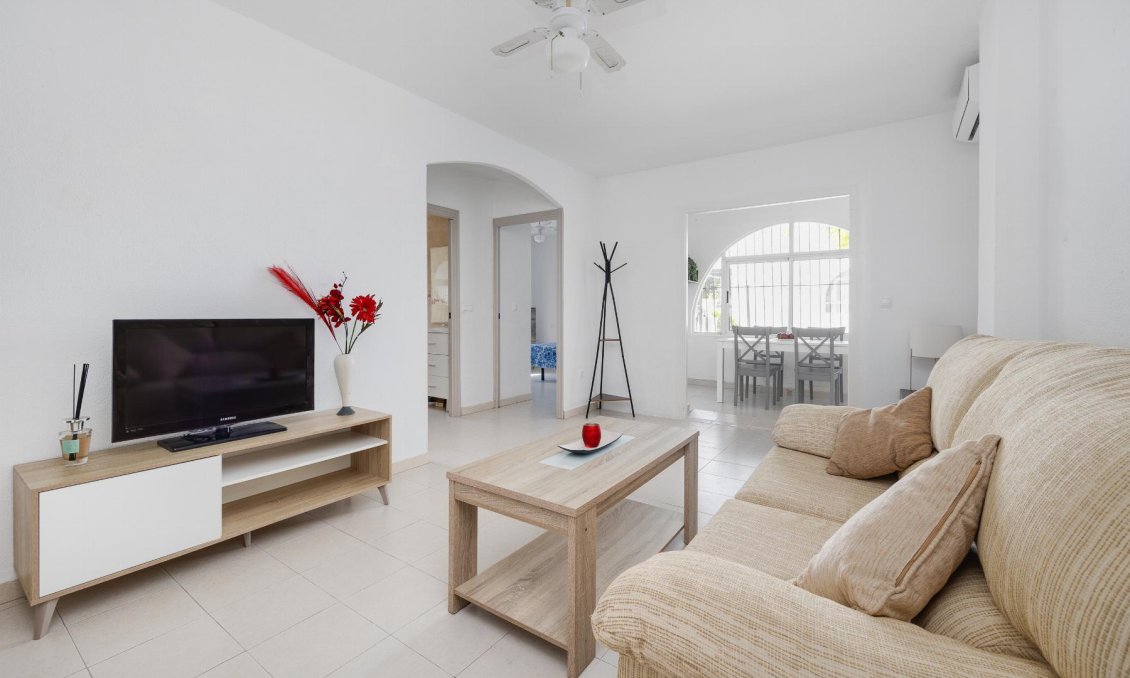 Segunda mano - Bungalow -
Torrevieja - Costa Blanca