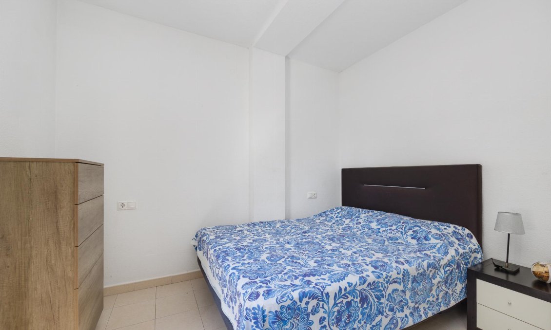 Segunda mano - Bungalow -
Torrevieja - Costa Blanca