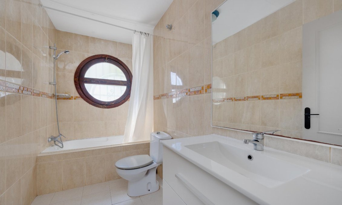 Segunda mano - Bungalow -
Torrevieja - Costa Blanca
