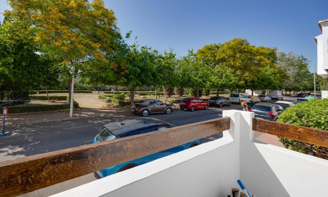 Segunda mano - Bungalow -
Torrevieja - Costa Blanca