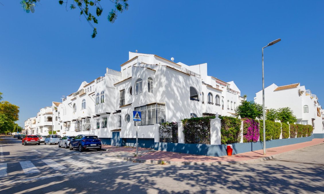 Segunda mano - Bungalow -
Torrevieja - Costa Blanca