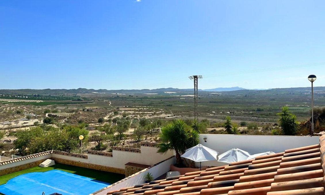 Segunda mano - Villa -
San Miguel de Salinas - Inland