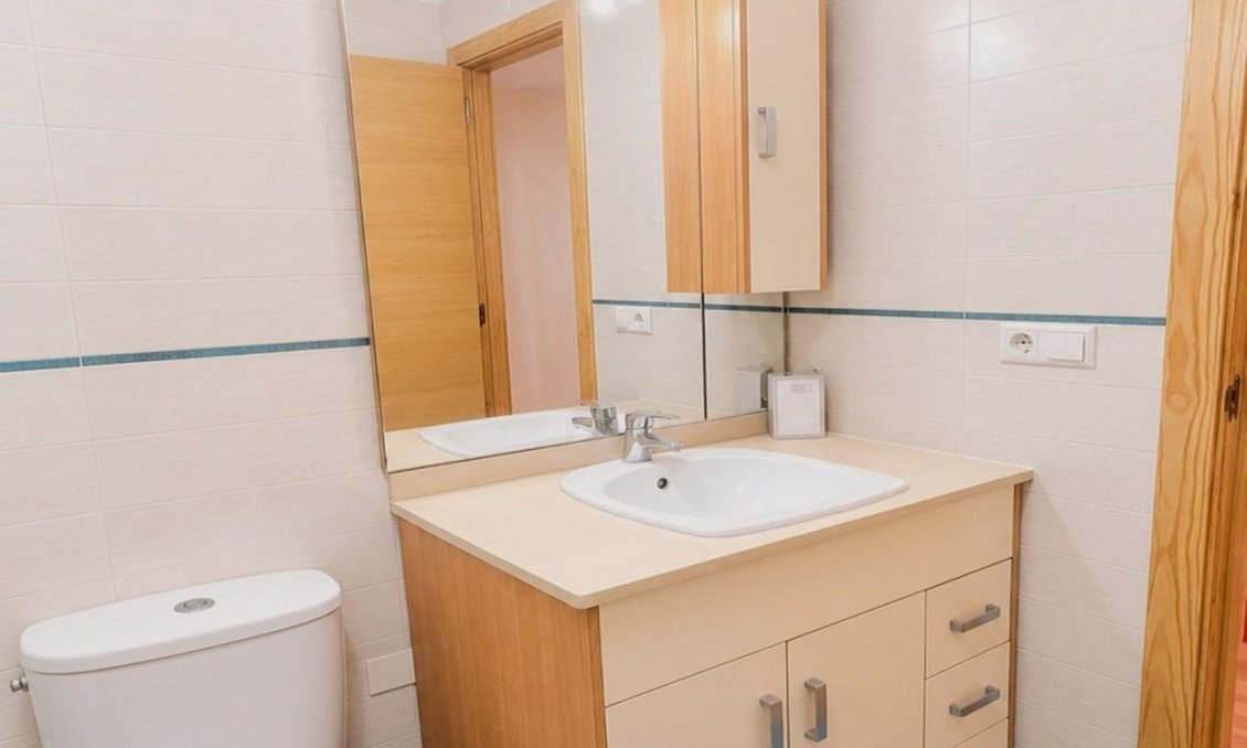 Segunda mano - Apartamento -
Torrevieja - Playa del Cura