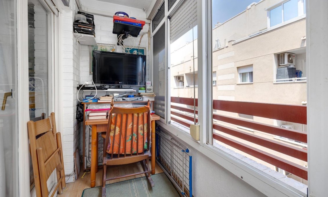 Revânzare - Apartament -
Torrevieja - Centro