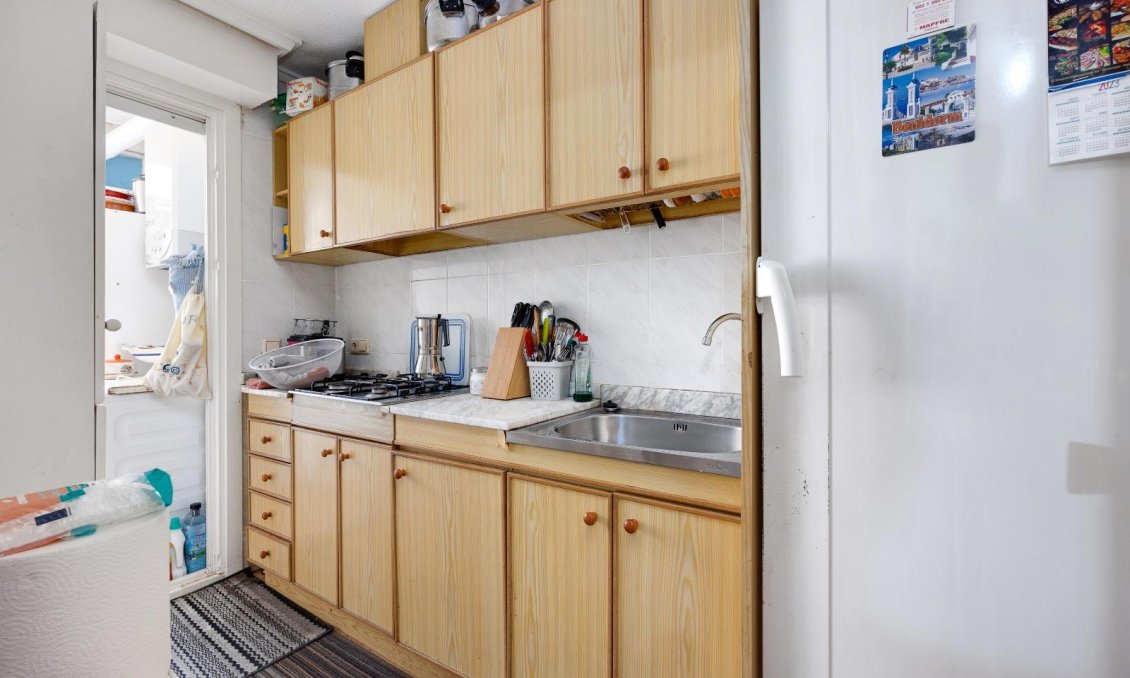 Revânzare - Apartament -
Torrevieja - Centro