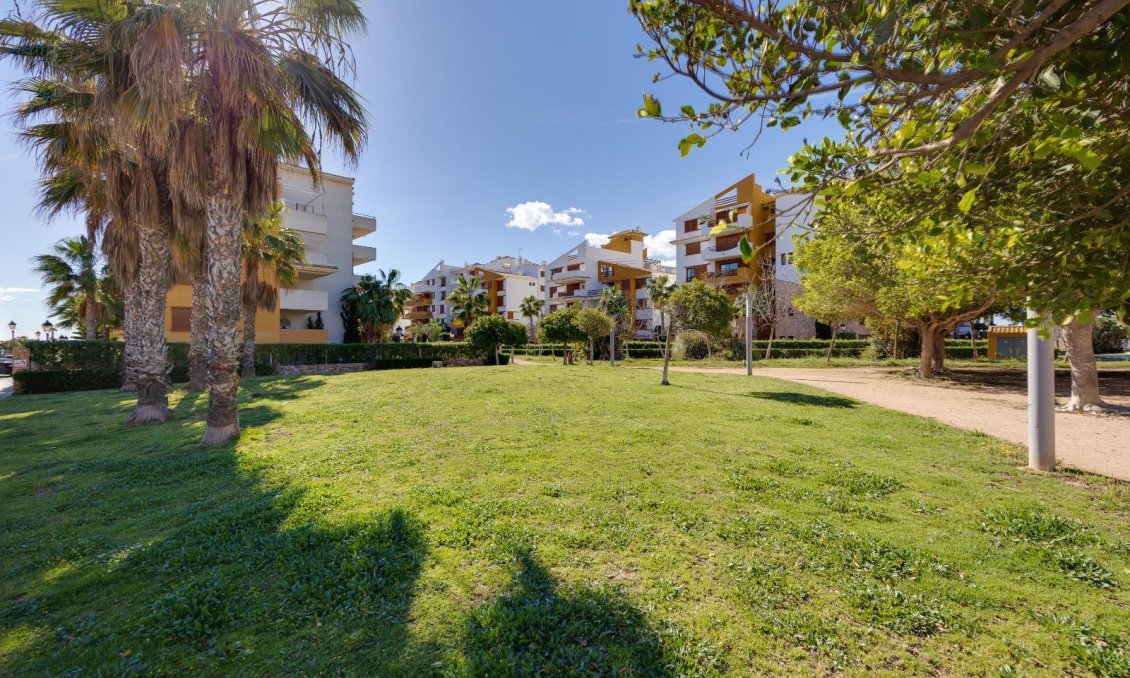 Revente - Appartement -
Torrevieja - Punta Prima