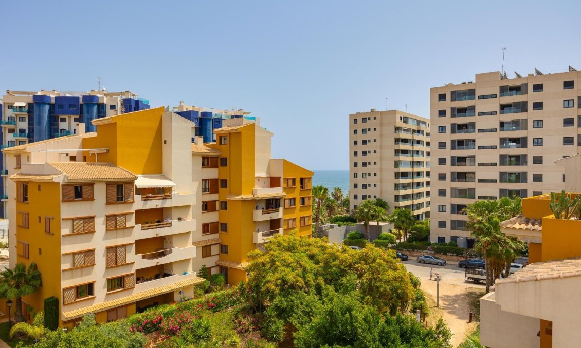 Revente - Appartement -
Torrevieja - Punta Prima