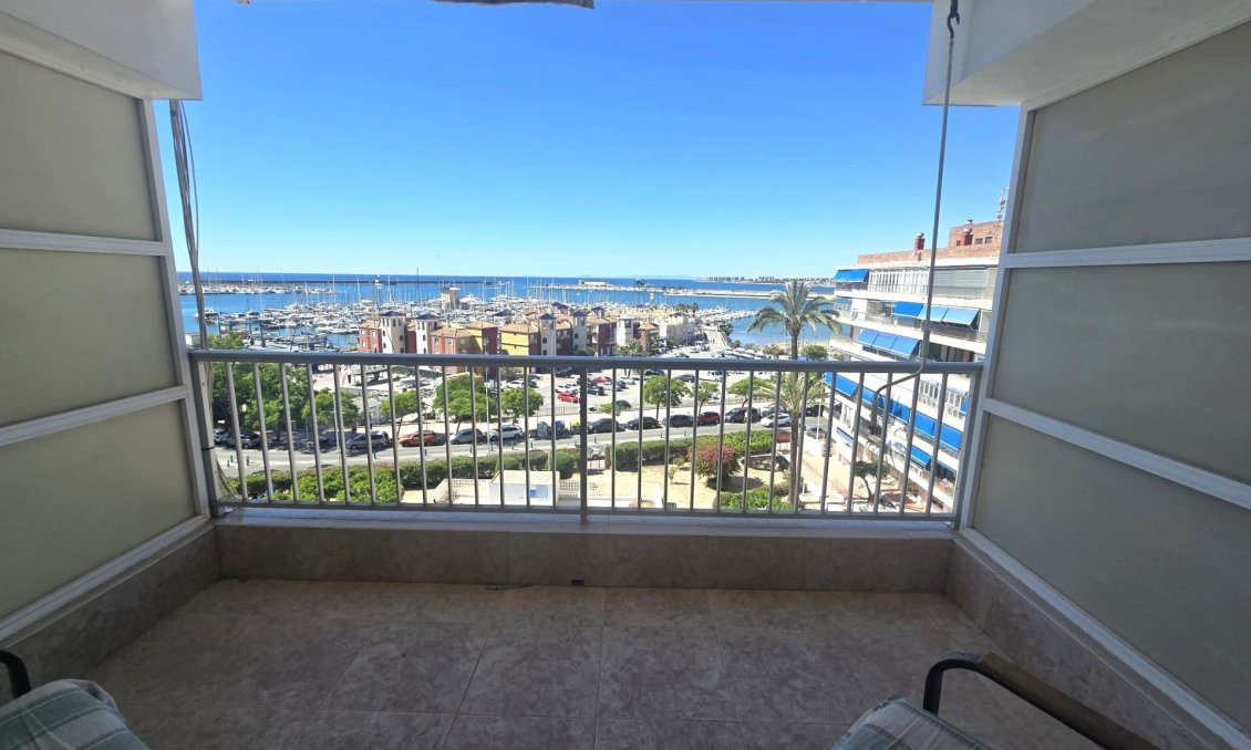 Revente - Appartement -
Torrevieja - Puerto Deportivo Marina Salinas