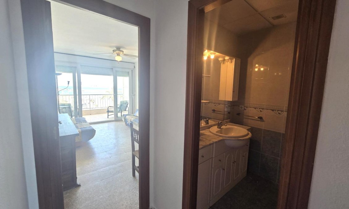 Revente - Appartement -
Torrevieja - Puerto Deportivo Marina Salinas