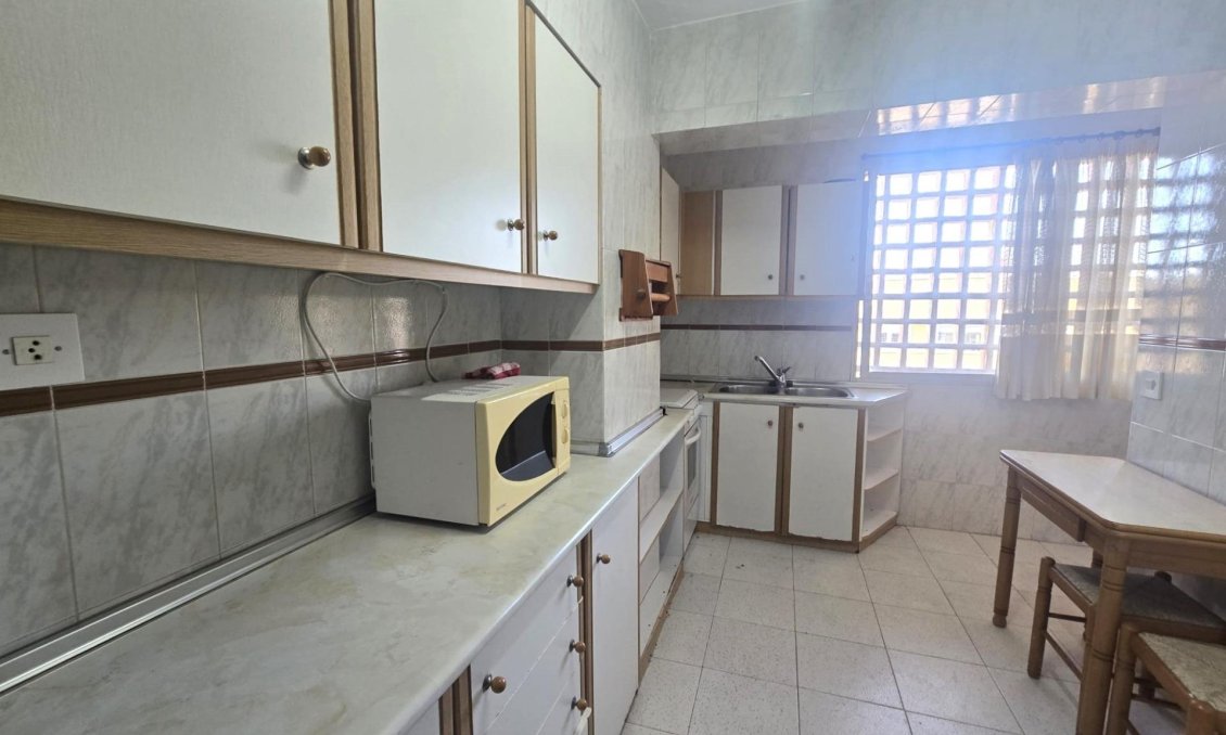 Revente - Appartement -
Torrevieja - Puerto Deportivo Marina Salinas