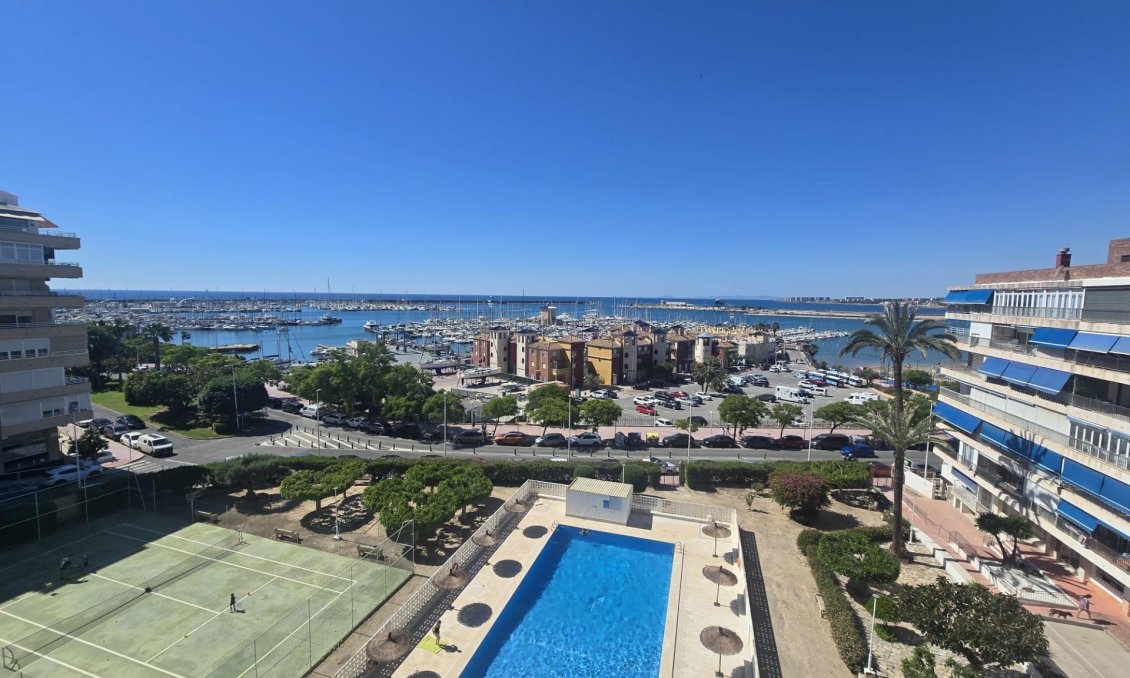 Revente - Appartement -
Torrevieja - Puerto Deportivo Marina Salinas