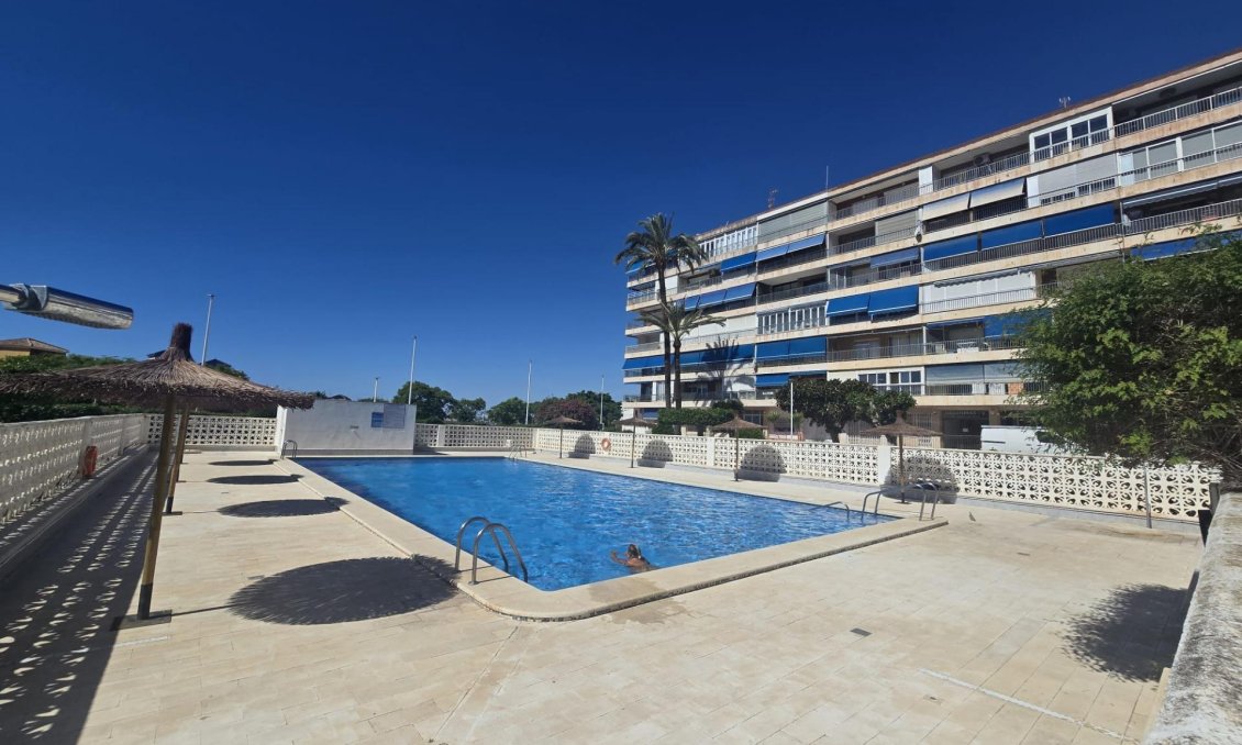 Revente - Appartement -
Torrevieja - Puerto Deportivo Marina Salinas