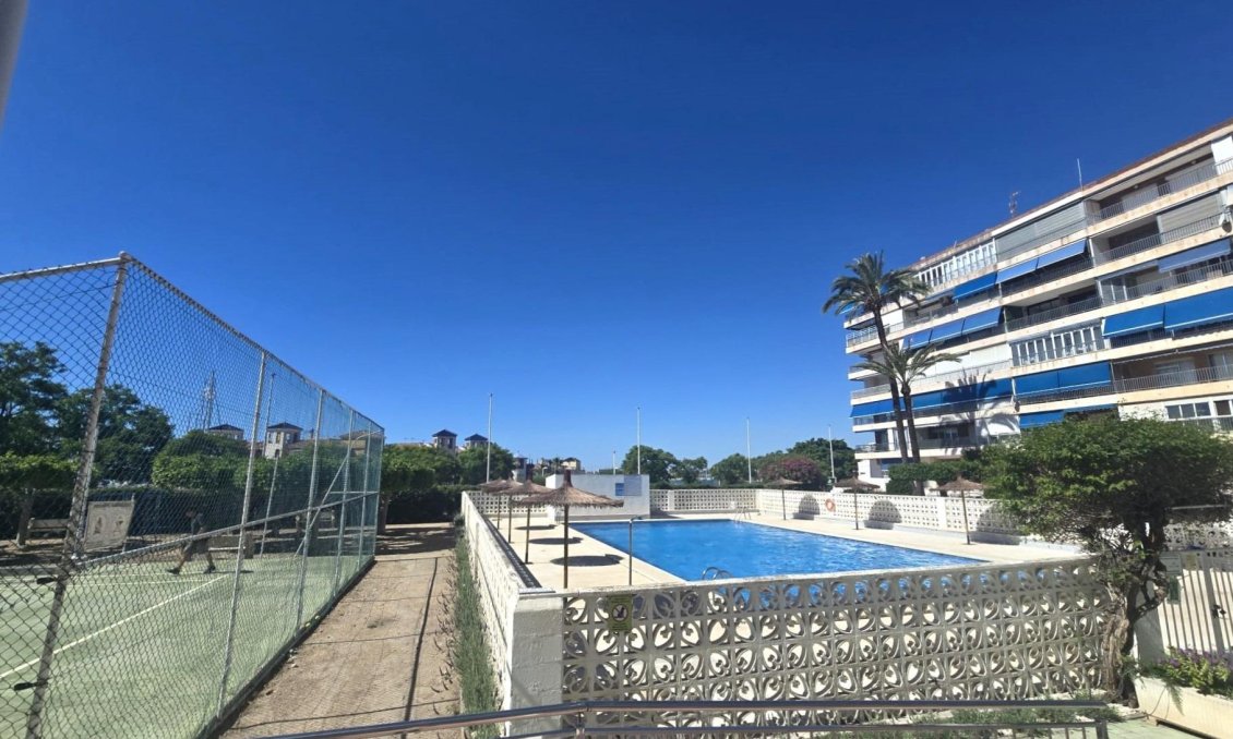 Revente - Appartement -
Torrevieja - Puerto Deportivo Marina Salinas
