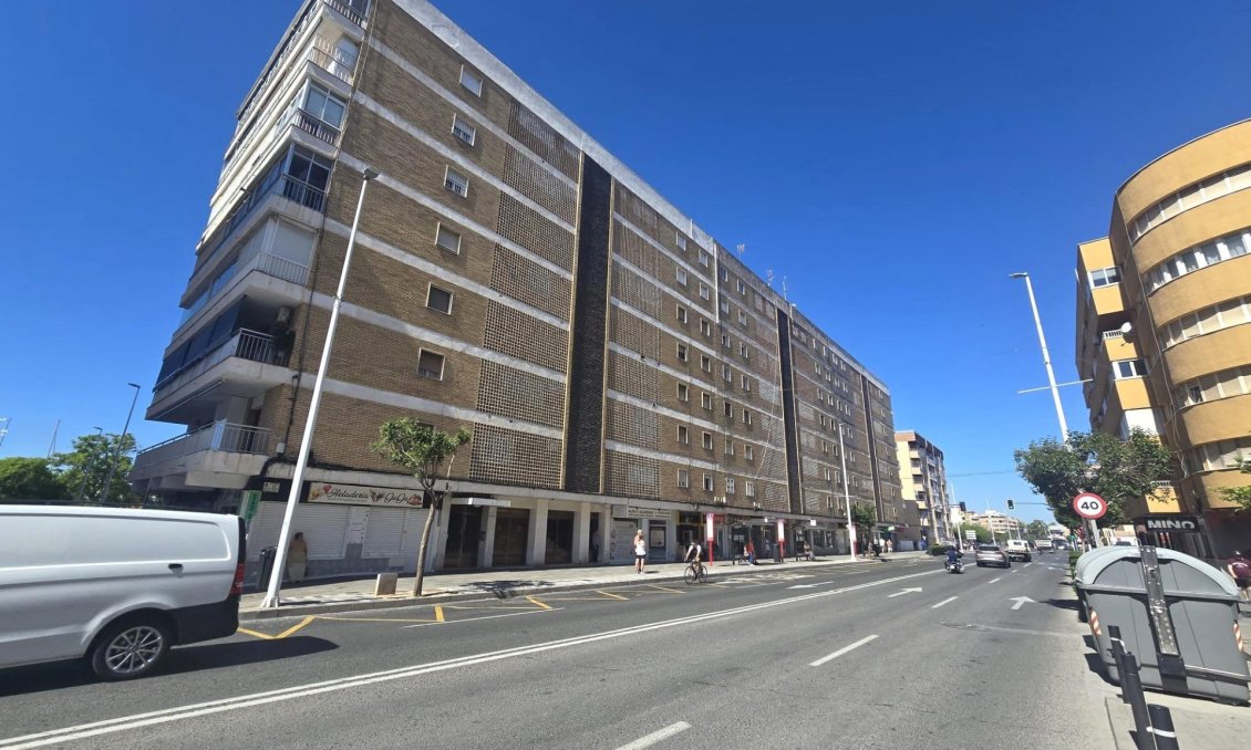 Revente - Appartement -
Torrevieja - Puerto Deportivo Marina Salinas