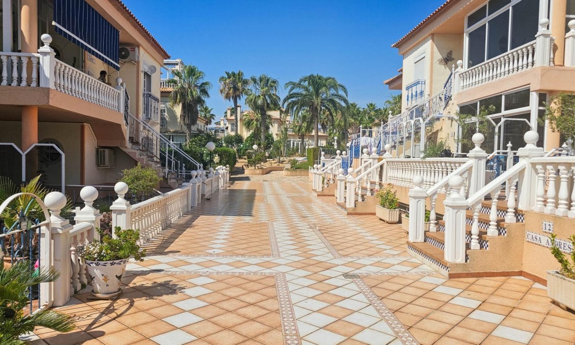 Revente - Bungalow -
Orihuela Costa - Los Altos